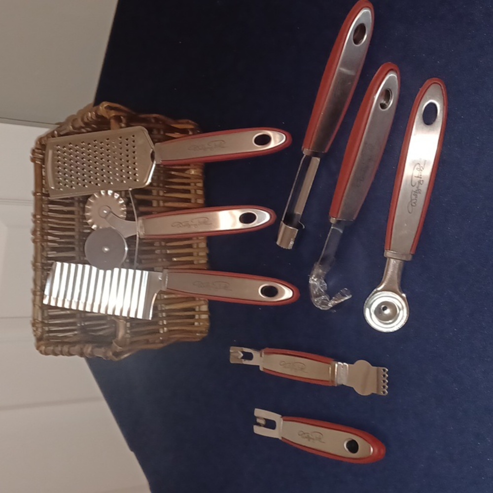 Wolfgang Puck Utensils NWOT
